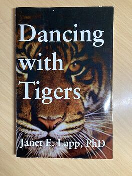Dancing with Tigers Paperback Book by Janet E Lapp C1994 #edREBWMGVv4