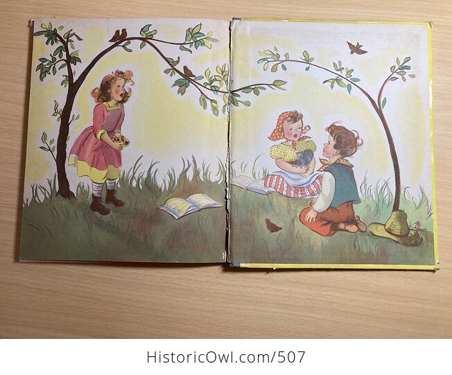 Favorite Nursery Songs Vintage Book by Pelagie Doane C1941 - #8Tx435azB9E-9