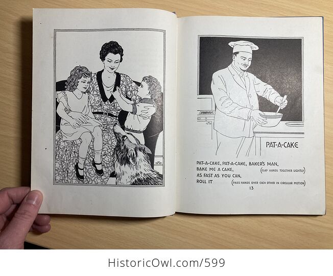 Vintage Book Lets Play with Fingers by Florence Gillette Sumner C1948 - #FltO1fC6OKc-8