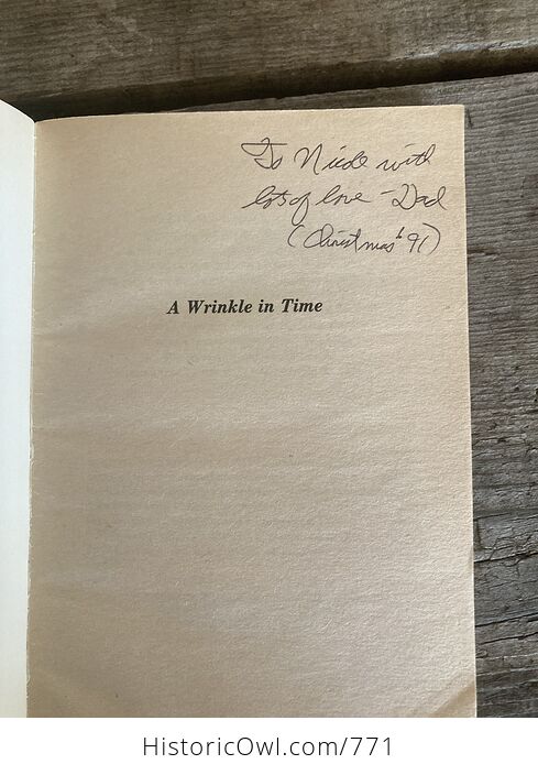 A Wrinkle in Time Paperback Book by Madeleine Lengle Ariel 1973 - #W7FJ553G2kw-2