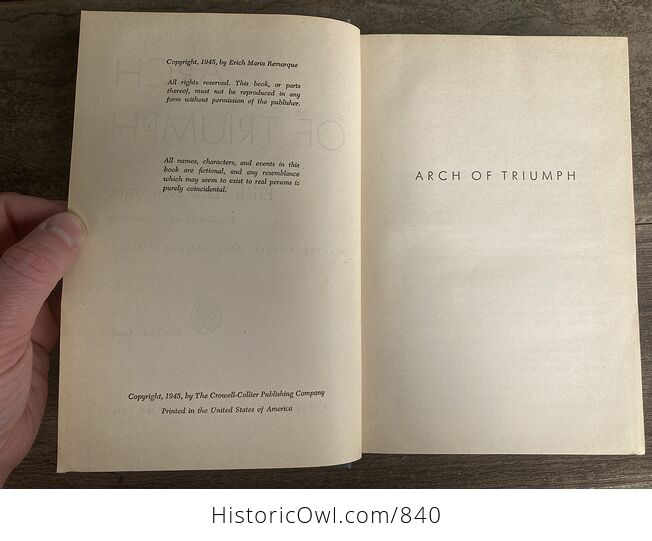 Arch of Triumph Vintage Book by Erich Maria Remarque C1945 - #hCCmCn57MO0-5