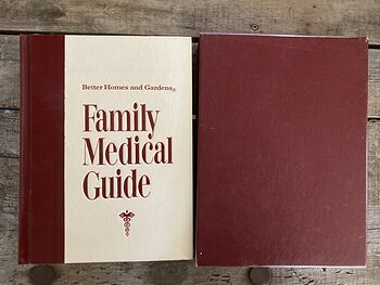 Better Homes and Gardens Family Medical Guide and Sleeve C1978 #c4j9vJomVjc