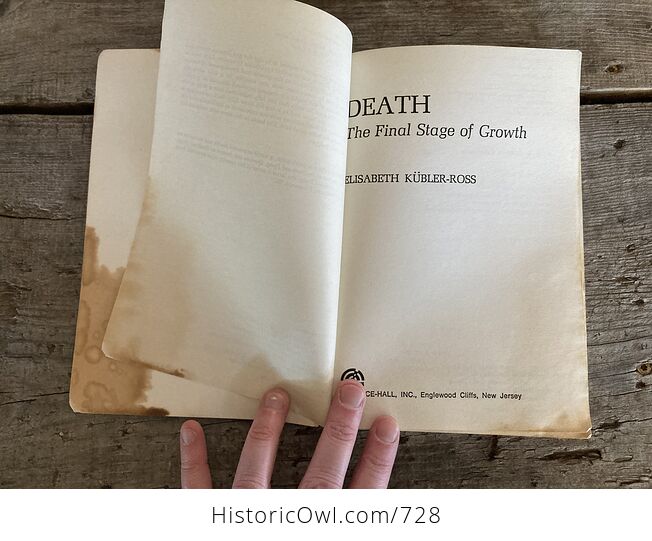Death the Final Stage of Growth Book by Elisabeth Kubler Ross C1975 - #Hbe427ooIPc-5