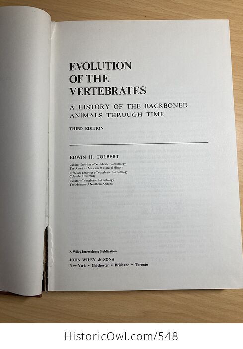 Evolution of the Vertebrates Third Edition by Edwin H Colbert C1980 - #3B9FUyF0n0g-5