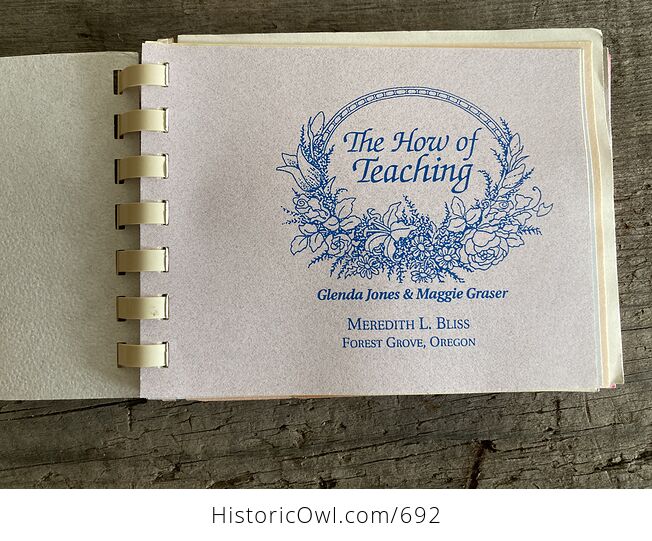 Handmade Book the How of Teaching by Glenda Jones and Maggie Graser C1993 - #hfLptCuRb2U-10