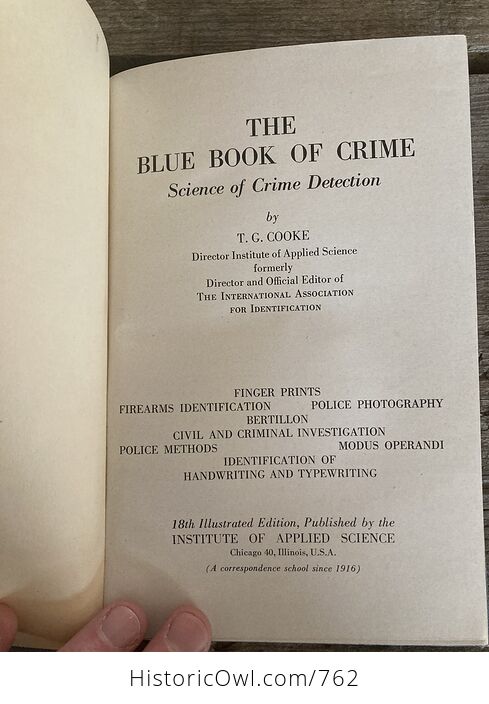 The Blue Book of Crime Science of Crime Detection by the Institute of Applied Science C1948 - #wuTj5xoArsg-3