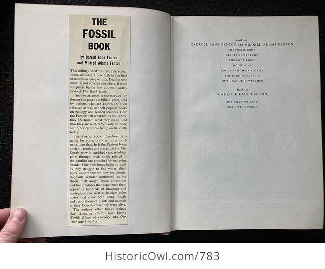The Fossil Book a Record of Prehistoric Life by Carroll Lane Fenton and Mildred Adams Fenton C1958 - #UsCCcnkyRaI-6