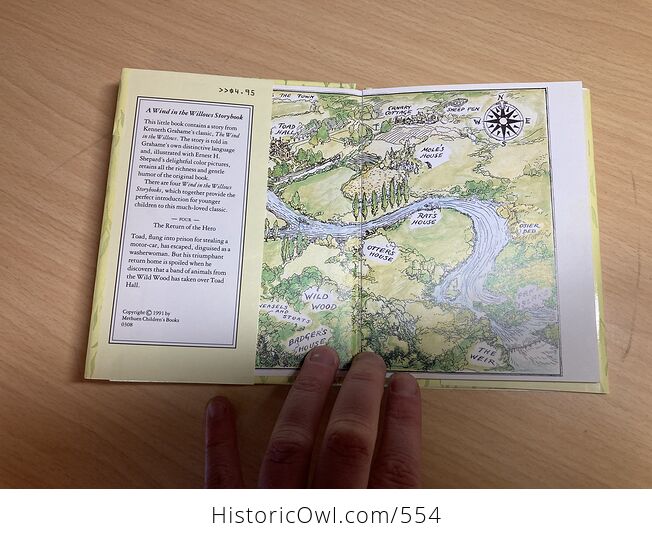 The Return of the Hero a Wind in the Willows Storybook by Kenneth Grahame C1991 - #PCe8qhM2GBQ-5