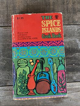 The Spice Islands Cook Book Paperback C1977 #uHS19rVyKf0