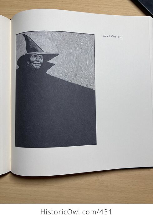 The Wonderful Wizard of Oz Book by L Frank Baum Illustrations by Barry Moser C1986 - #Dajgw9q9apk-10