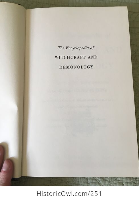 Encyclopedia of Witchcraft by Judika Illes