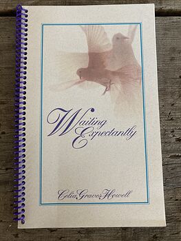 Waiting Expectantly Poetry Book by Celia Graves Howell C2000 #GqW7QK243aA